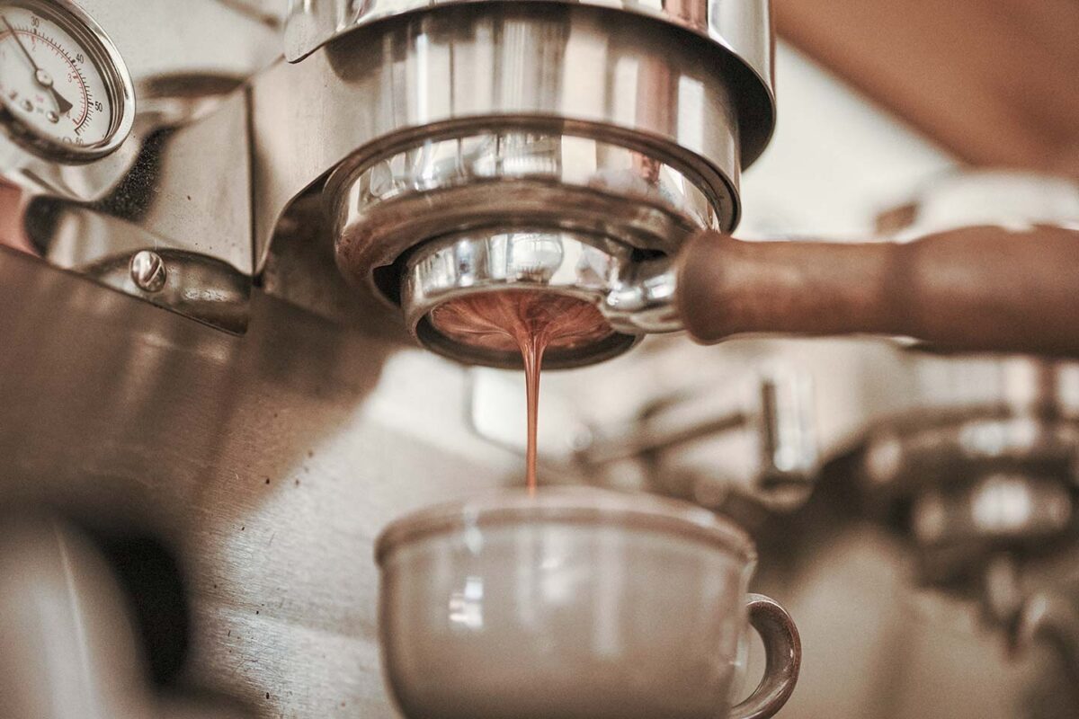 coffee brewing at Life Size Cribe, a specialty coffee roastery and cafe in Kokubunji, Tokyo