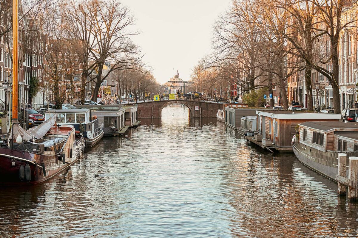 オランダにあるアムステルダムの風景02