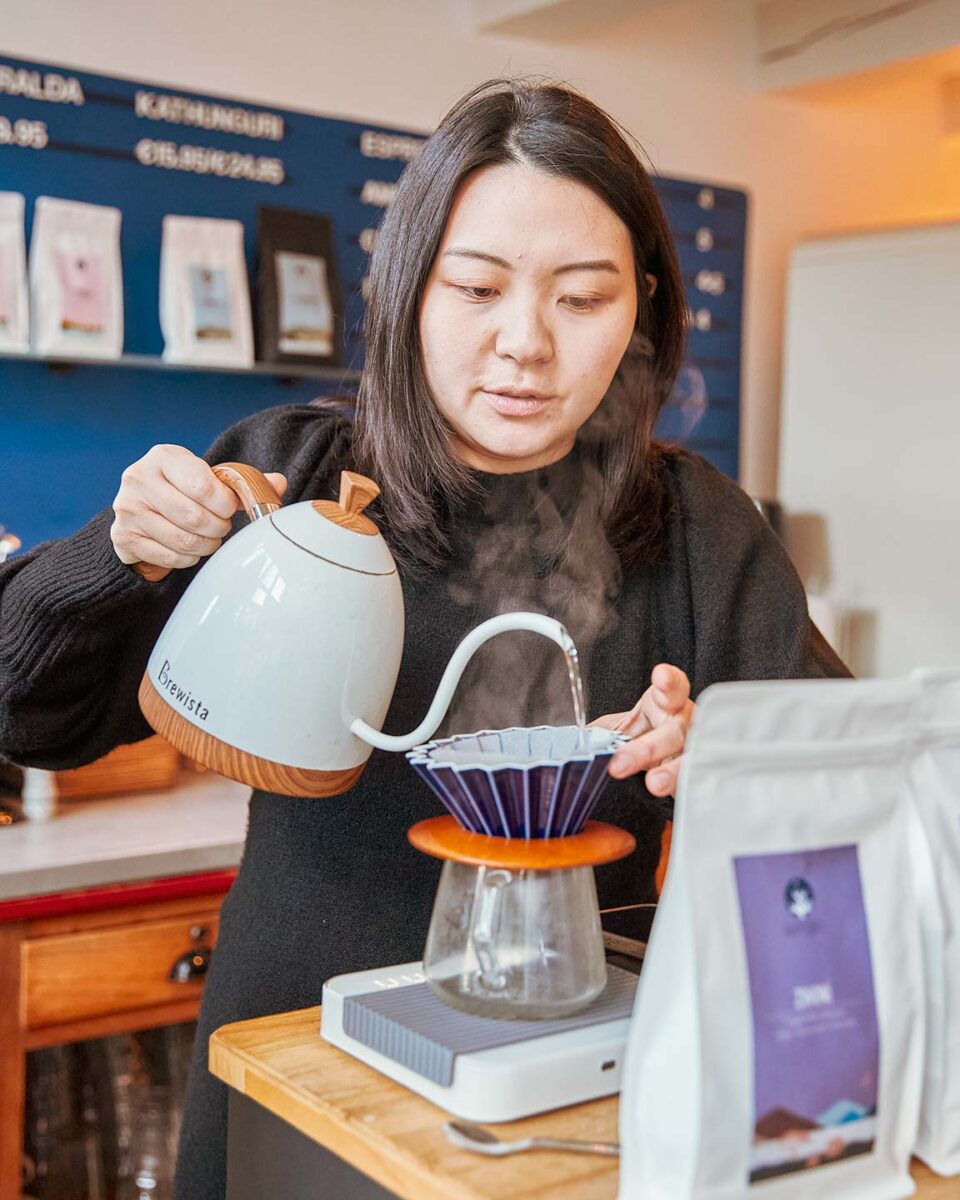 Kaho brewing specialty coffee at Sango Amsterdam